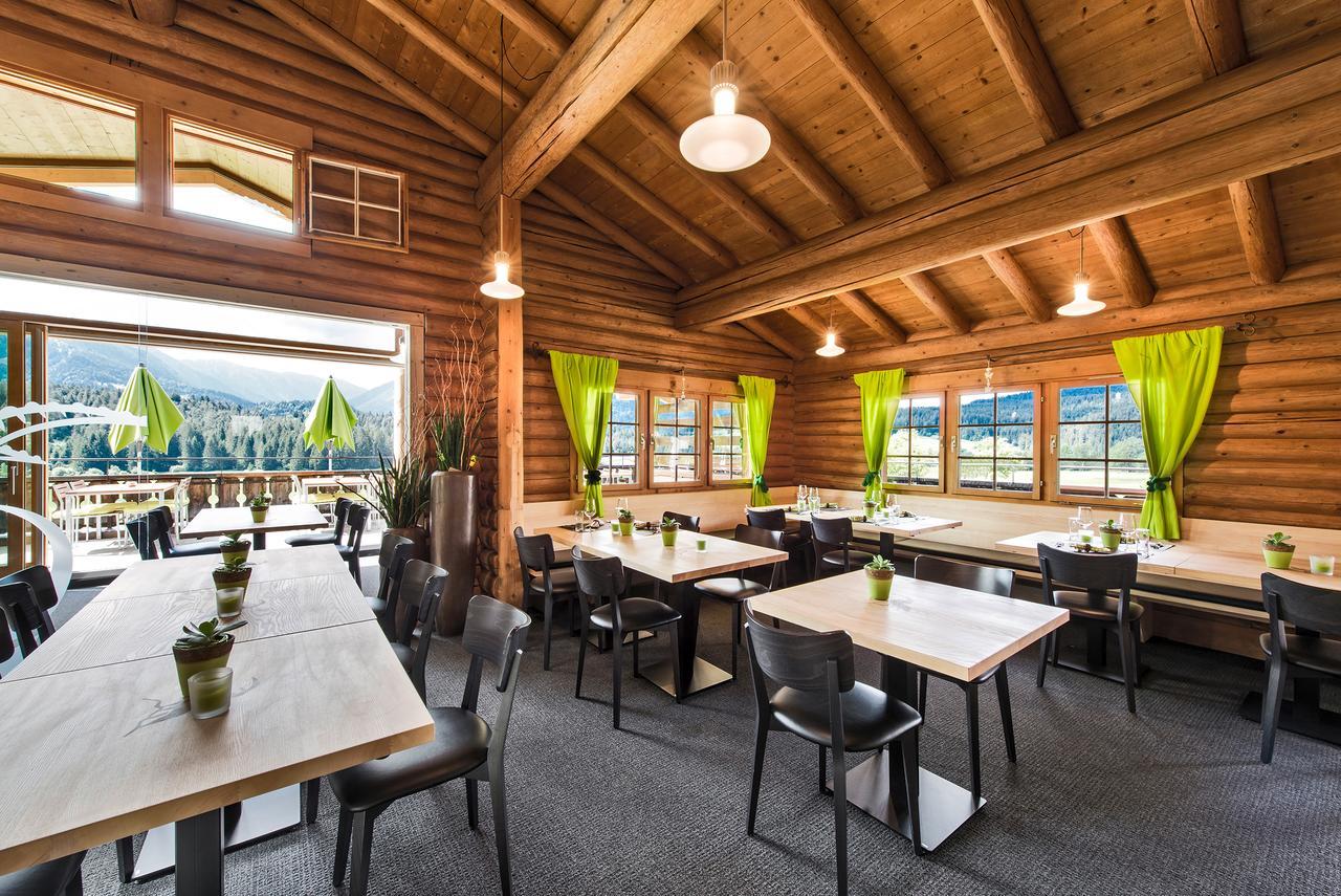 Hotel Ustria Parlatsch Trin Exteriör bild